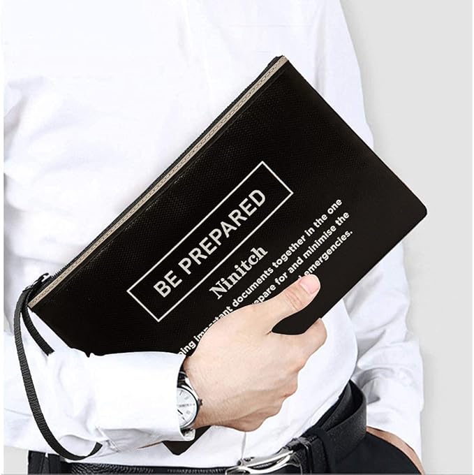 Fireproof Money Bag,small fire safe Fireproof and Waterproof Cash Bag with Zipper Closure, Fireproof Safe Storage Bag Envelope, Suitable for documents, Bank Inventory, Passport (Black, M)