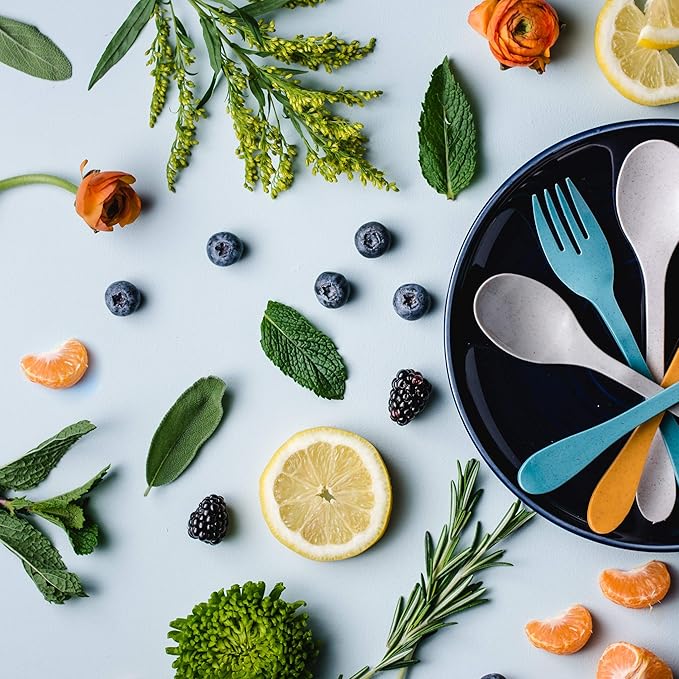 Knork Eco Astrik Plant Based Travel Set, 4 Piece (Eco Fork Knife Spoon With Carry Case, White and Gray