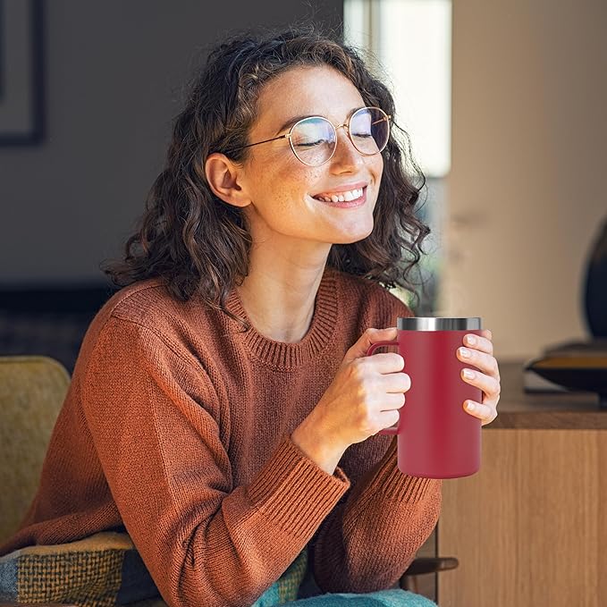 DOMICARE 24oz Mug with Handle and Lid, Stainless Steel Coffee Mug, Reusable Insulated Cup, Travel Mug with Handle, Double Wall Vacuum Coffee Tumbler for Men and Women, Dark Red, Pack 1