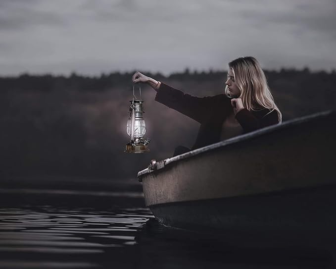 YAKii LED Vintage Lantern Metal Hanging Hurricane 12 LED Dimmer Switch Cold White Battery Operated Power Outage Indoor Camping Lighting Outdoor Brooklyn Decoration(Copper)