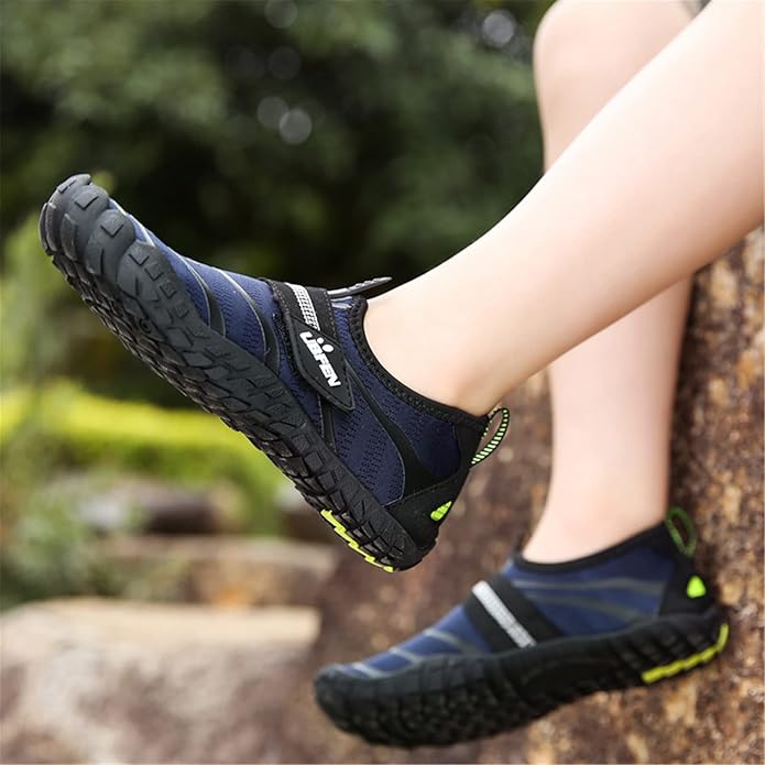 UBFEN Water Shoes for Kids Boys Girls Aqua Socks Barefoot Beach Sports Swim Pool Quick Dry Lightweight Toddler Little Big Kid