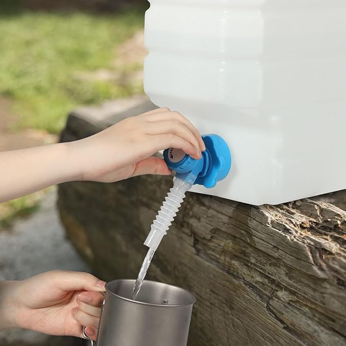 4 Gallon/15L Water Container with Spigot, Portable BPA Free Water Jug, Multifunction Water Tank for Camping Outdoor Hiking Picnic Supplies, 4 Pack