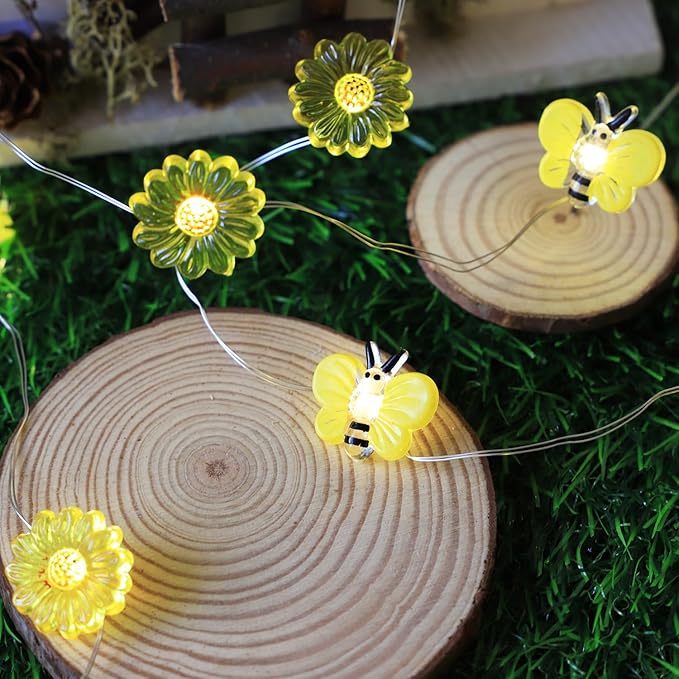 Bee Lights Sunflower Fairy Lights, Honeybee 30 LED Copper String Lights with 8Modes Remote Control&Battery Operated Twinkle Lights for Christmas, Bedroom Plants, Spring Decor (Bee&Sunflower)