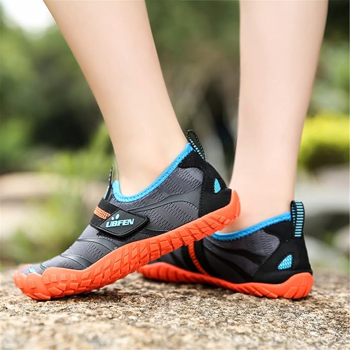 UBFEN Water Shoes for Kids Boys Girls Aqua Socks Barefoot Beach Sports Swim Pool Quick Dry Lightweight Toddler Little Big Kid