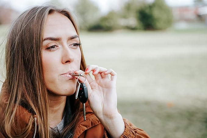 DAILYCARRYCO. TiWhistle - Titanium Emergency Whistle (Rose Gold)