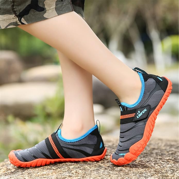 UBFEN Water Shoes for Kids Boys Girls Aqua Socks Barefoot Beach Sports Swim Pool Quick Dry Lightweight Toddler Little Big Kid