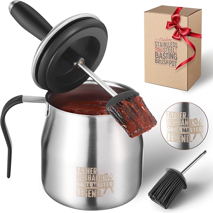 32 OUNCE BBQ Basting Pot with 2 Replaceable Brushes，Grilling Gifts for Men&Dad，Stainless Steel 304 Barbecue Sauce Pot Brush Set，Airtight Melting Pot Sauce Container，Birthday Gifts for HIm Dad Husband