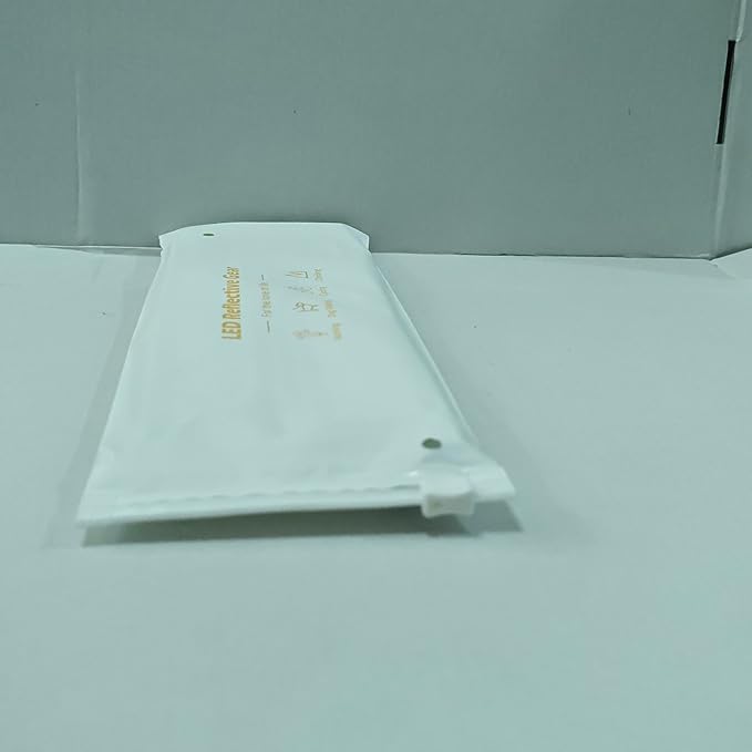 Light Up LED Armband for Running Walking at Night,Reflective Arm Bands for Runners,Rechargeable Jogging Lights,High Visibility Night Running Safety Gear Adjustable Running Women Men Kids