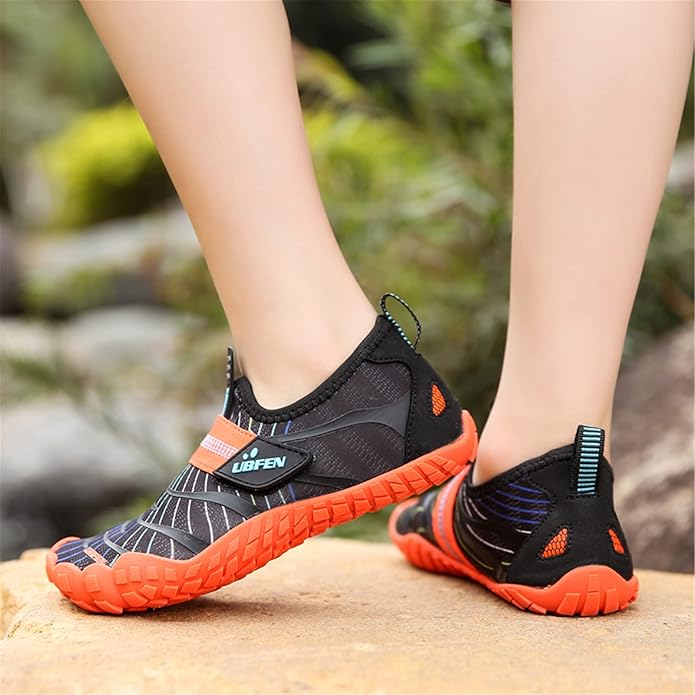 UBFEN Water Shoes for Kids Boys Girls Aqua Socks Barefoot Beach Sports Swim Pool Quick Dry Lightweight Toddler Little Big Kid