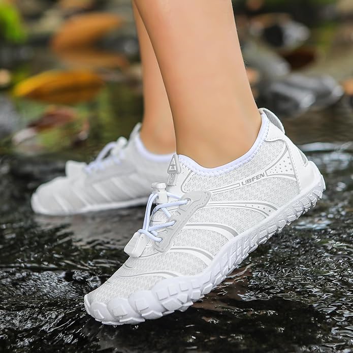 UBFEN Water Shoes for Kids Boys Girls Aqua Socks Barefoot Beach Sports Swim Pool Quick Dry Lightweight Toddler Little Big Kid