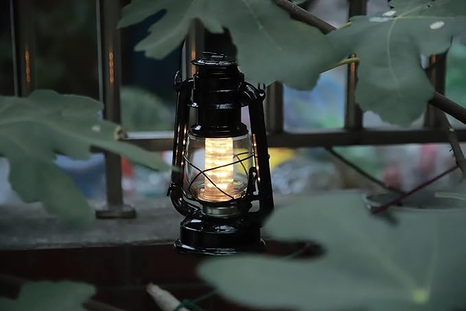YAKii LED Vintage Lantern Metal Hanging Hurricane 12 LED Dimmer Switch Warm White Battery Operated Power Outage Indoor Camping Lighting Outdoor Brooklyn Decoration(Black)