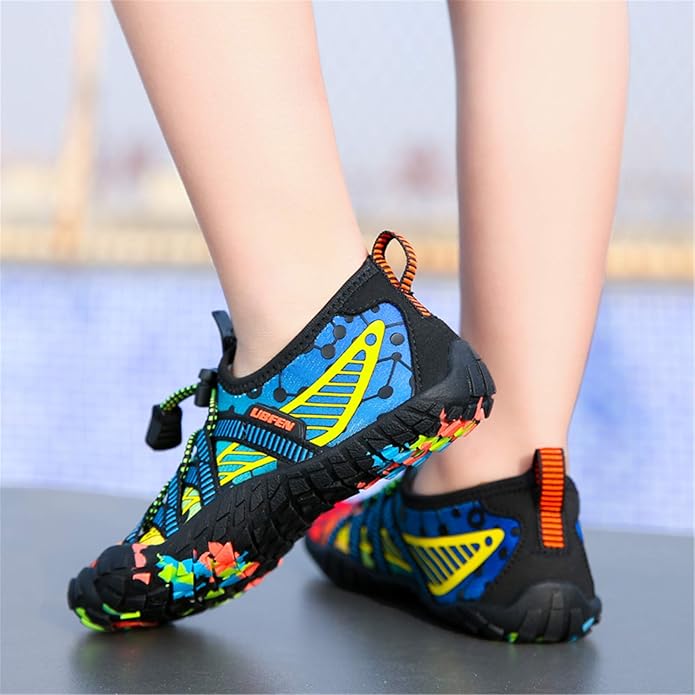 UBFEN Water Shoes for Kids Boys Girls Aqua Socks Barefoot Beach Sports Swim Pool Quick Dry Lightweight Toddler Little Big Kid