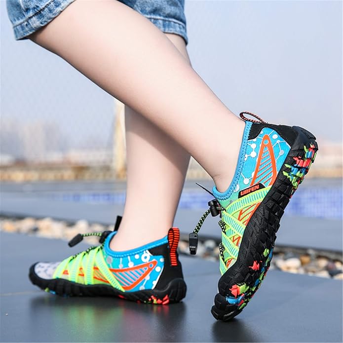 UBFEN Water Shoes for Kids Boys Girls Aqua Socks Barefoot Beach Sports Swim Pool Quick Dry Lightweight Toddler Little Big Kid