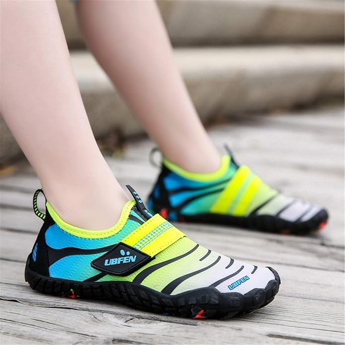 UBFEN Water Shoes for Kids Boys Girls Aqua Socks Barefoot Beach Sports Swim Pool Quick Dry Lightweight Toddler Little Big Kid