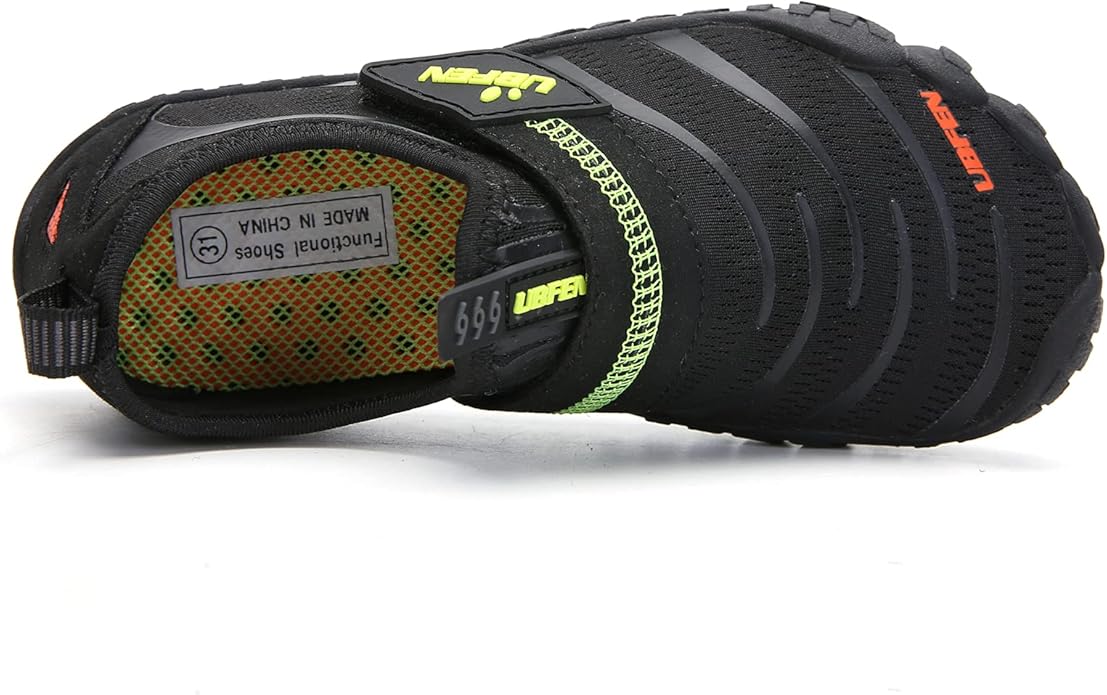 UBFEN Water Shoes for Kids Boys Girls Aqua Socks Barefoot Beach Sports Swim Pool Quick Dry Lightweight Toddler Little Big Kid