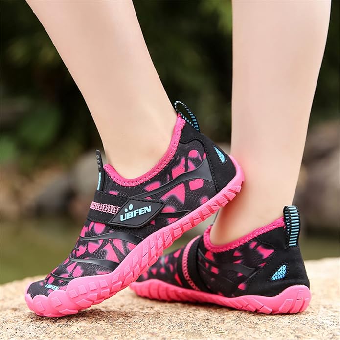 UBFEN Water Shoes for Kids Boys Girls Aqua Socks Barefoot Beach Sports Swim Pool Quick Dry Lightweight Toddler Little Big Kid