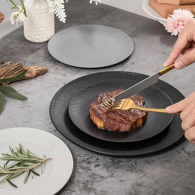 WONDERFUL 32pcs Black Plates Black Plastic Plates Unbreakable and Reusable Plastic Plate Dishwasher safe Dishes Set Includes:16 Dinner 10" and 16 Dessert Plate 7.3" Suitable for BBQ & Camping