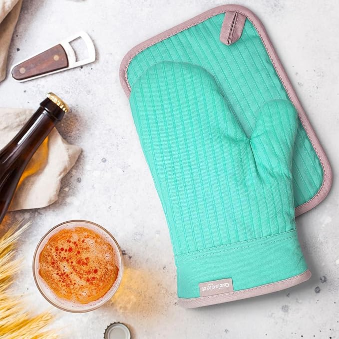 Oven Mitts and Pot Holders Set, 4-Piece Heat Resistant Kitchen Set with Pocket Style Hot Pads & Silicon Non-Slip, Quilted Insulated Oven Gloves for Baking, BBQ, Grilling (Assorted Colors)