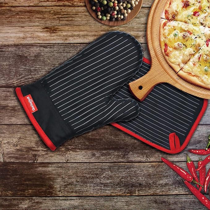 Oven Mitts and Pot Holders Set, Cooking Mitts, Heat Resistant Cooking Mitts and Pot Holders, Silicon Oven Gloves Set for Kitchen, Pure Cotton and Terrycloth Lining, Black, 4 Pcs Set