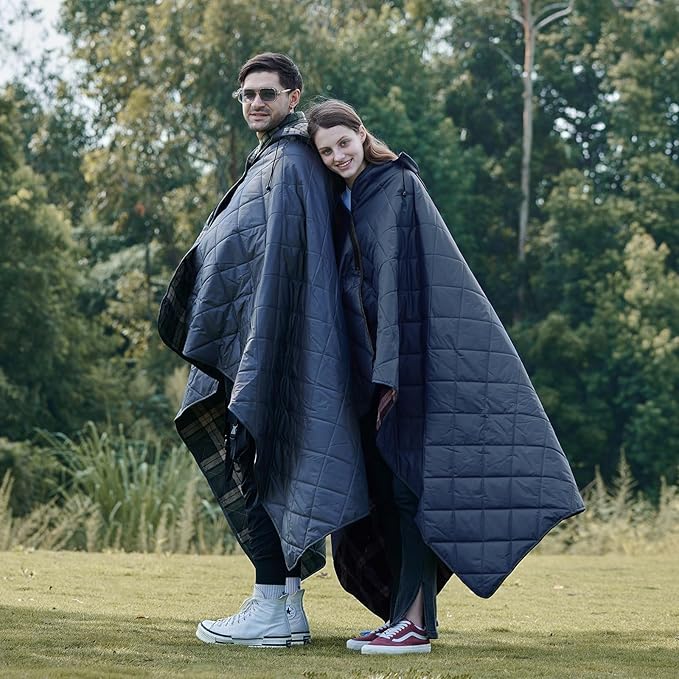DUKUSEEK Hooded Outdoor Blanket, Waterproof Camping Blanket, Quilted, Thick Fleece, Warm, Windproof, Sand Proof, Portable and Wear-Resistant, Perfect for Stadium, Picnic, Camping