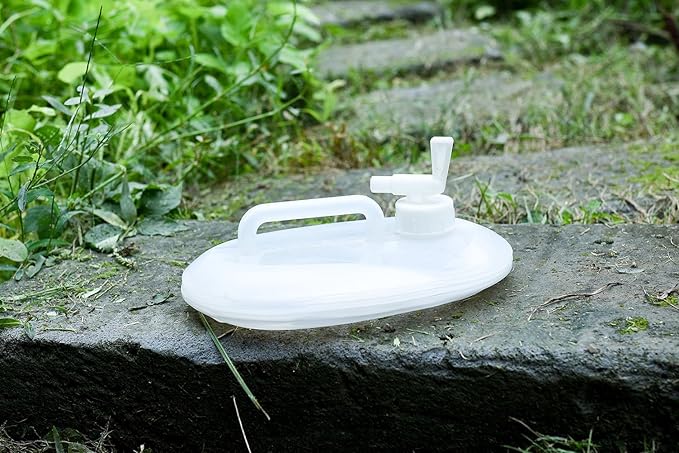 AceCamp Accordion Jerrycans, Collapsible Water Container, Drinking Water Carrier Jug with Spigot, Food Grade PET, Camping, Hiking, Backpacking, Outdoor, Flat Convenient Storage (5 Liter)