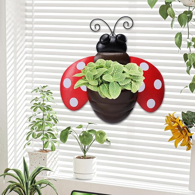 Metal Wall Planter Ladybug Wall Mounted Planters Small Flower Pot with Drainage for Indoor Outdoor Farmhouse Hanging Planter Succulent Plant Container Vertical Garden Yard Decor