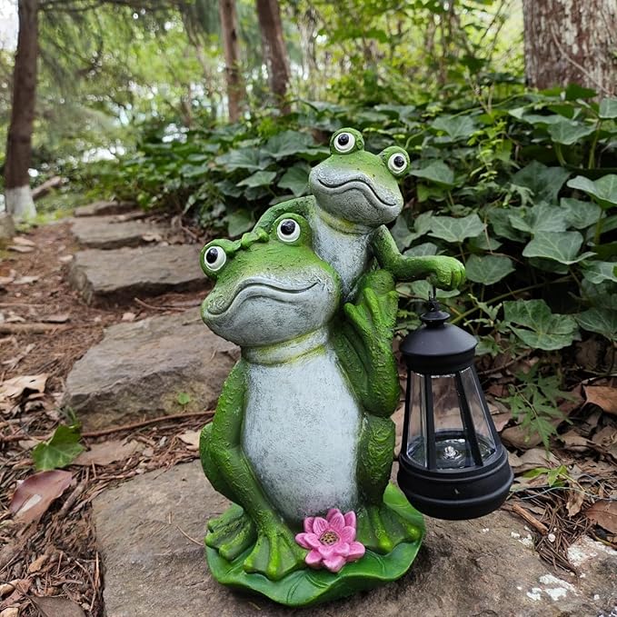 VKX Solar Garden Frog Statues with LED Lantern, Resin Outdoor Statues, Figurine Light,Cute Decoration, Outdoor Decor for Porch Patio, Yard Lawn, Housewarming Gift