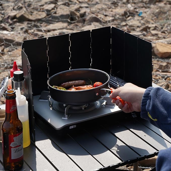 REDCAMP 9.5" High Folding Outdoor Stove Windscreen, 10 Plates Aluminum Camping Stove Windshield with Carrying bag, Lightweight Butane Burner Windshield, Black