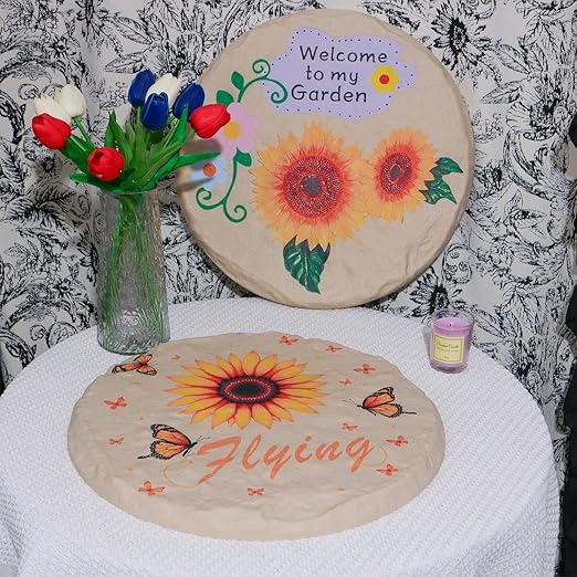 4Pcs Round Sunflower Stepping Stone Outdoor Garden Walkway, Durable Plastic Pavers for Patio, Pathway, and Landscaping, Weatherproof Stepping Stones with Ground Stakes for Easy Installation