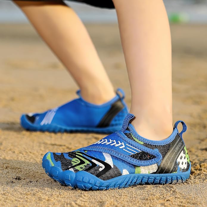 UBFEN Water Shoes for Kids Boys Girls Aqua Socks Barefoot Beach Sports Swim Pool Quick Dry Lightweight Toddler Little Big Kid