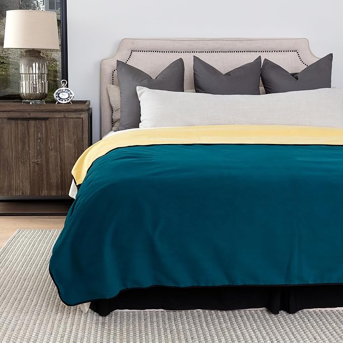 Waterproof Blanket Large – No Mess Soft and Cozy Waterproof Throw Blanket Against Accidents, Spill & Stain Proof Easy to Clean Splash Blanket Cover, Reversible Blue/Beige 80”x90”