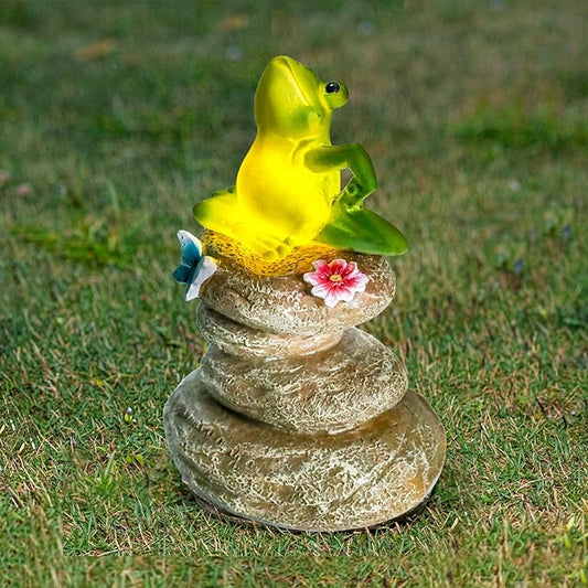 Solar Garden Statues Outdoor Frog Decor, Garden Sculptures Stones Solar Statue Novelty Yoga Frog Figurine Decoration for Patio Yard Porch Art Home Decor