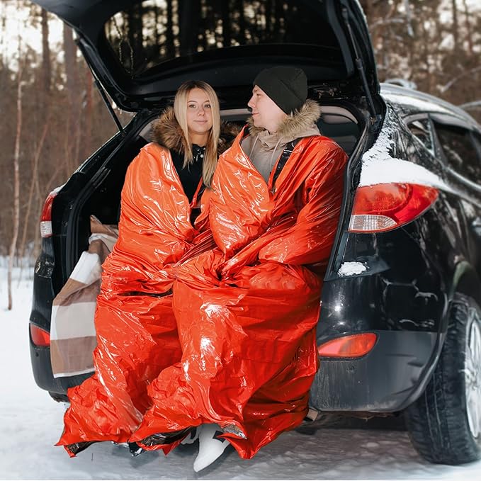 6 Pack Emergency Survival Sleeping Bags, Thermal Bivy Sack Blanket, Lightweight Portable Nylon Sack with Whistle, Aluminized PE Survival Gear Supplies for Camping Hiking, Outdoor Adventure