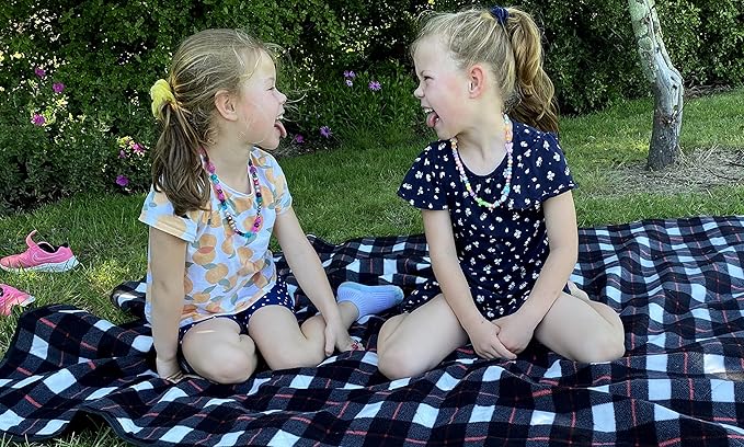 DOWN UNDER OUTDOORS Large Waterproof Windproof Extra Thick 350 GSM Quilted Fleece, or Sherpa Stadium Blanket