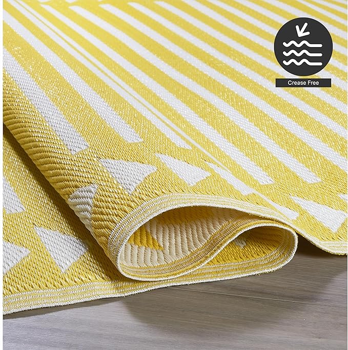 FH Home Outdoor Rug - Waterproof, Fade Resistant, Crease-Free - Premium Recycled Plastic - Geometric - Porch, Deck, Balcony, Mudroom, Laundry Room, Patio - Hampton - Yellow Crease Free - 3 x 5 ft
