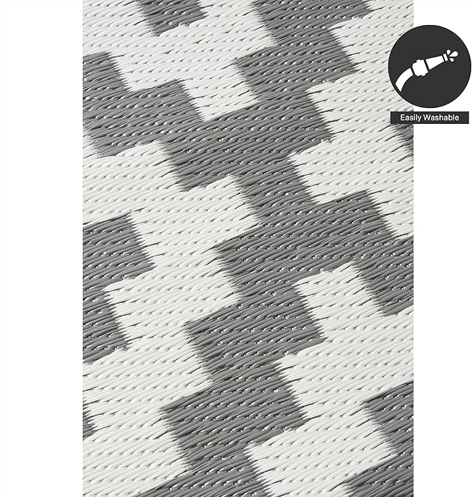 FH Home Outdoor Rug - Waterproof, Fade Resistant, Reversible - Premium Recycled Plastic - Geometric - Patio, Deck, Porch, Balcony, Laundry Room - Aztec - Gray & White Crease Free - 4 x 6 ft
