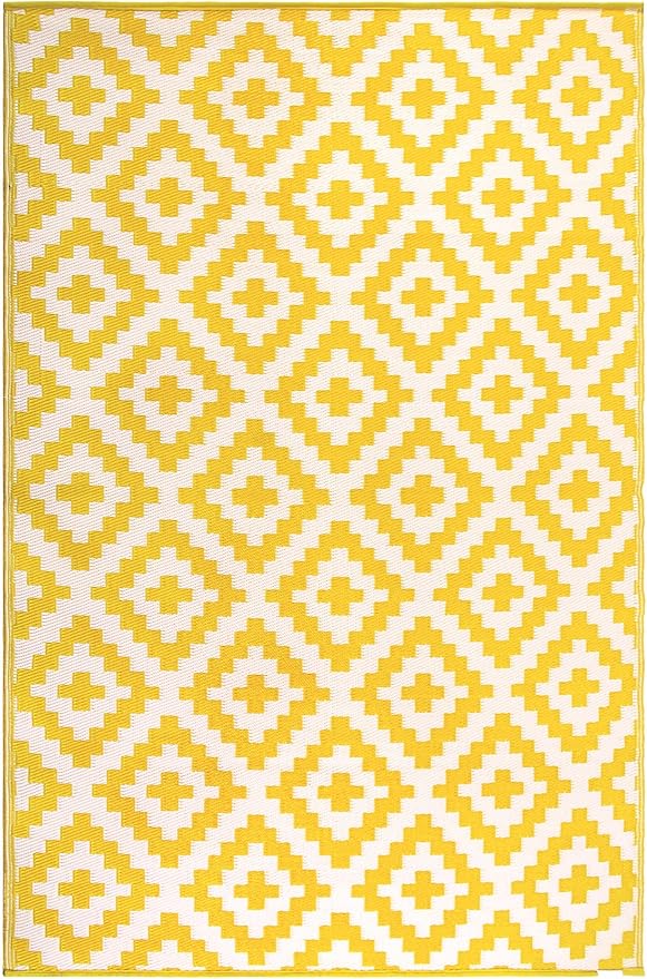 FH Home Outdoor Rug - Waterproof, Fade Resistant, Reversible - Premium Recycled Plastic - Geometric - Large Patio, Deck, Sunroom, Camping, RV - Aztec - Yellow & White Crease Free - 6 x 9 ft