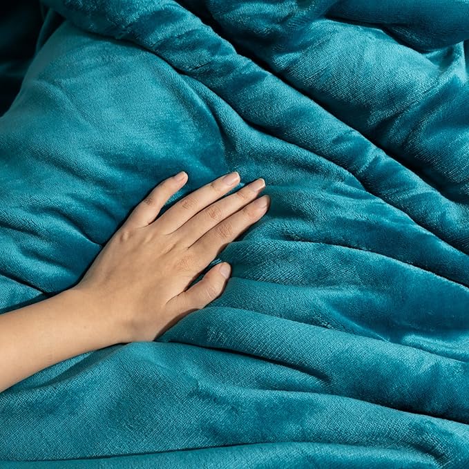 Waterproof Bed Blanket for Bed King Size 80''x90'', Water Proof and Stain Resistant Couch Blanket Soft Leakproof Plush Throw Blankets Fleece Protector Reversible Mattress(Blue)