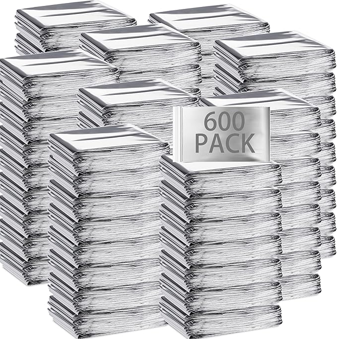 Macarrie Emergency Blanket Bulk Survival Thermal Silver Foil Reflective Blankets Pack for Cold Outdoors Camping Hiking First Aid Shelter Space Emergency Supplies Set