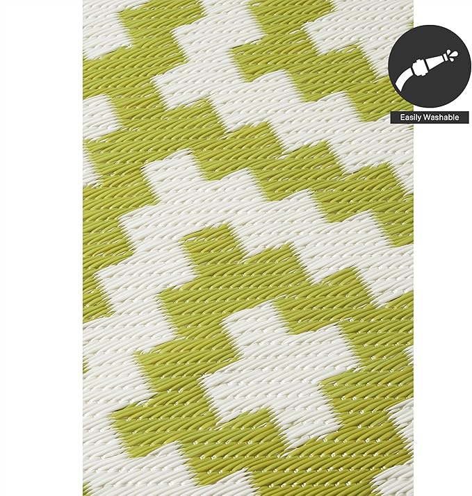 FH Home Outdoor Rug - Waterproof, Fade Resistant, Reversible - Premium Recycled Plastic - Geometric - Porch, Deck, Balcony, Mudroom, Laundry Room, Patio - Aztec - Green & White Crease Free - 3 x 5 ft