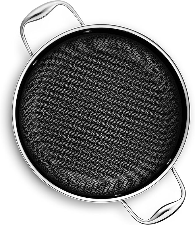 HexClad Hybrid Nonstick 5-Quart Dutch Oven with Stainless Steel Lid, Stay-Cool Handles, Dishwasher-Friendly, Oven-Safe Up to 900°F, Induction Ready, Compatible with All Cooktops