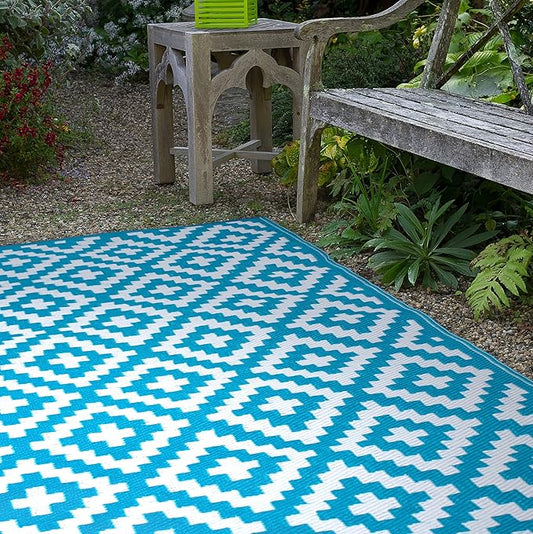 FH Home Outdoor Rug - Waterproof, Fade Resistant, Reversible - Premium Recycled Plastic - Geometric - Patio, Deck, Porch, Balcony, Laundry Room - Aztec - Teal & White Crease Free - 4 x 6 ft