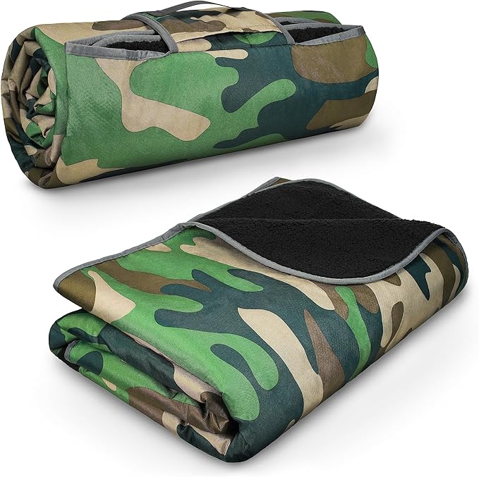 Tirrinia Waterproof Outdoor Blanket with Sherpa Lining, Windproof Triple Layers Warm Comfy Foldable for Camping Stadium, Beach, Picnic, Grass, Concerts, Car, Dog, 51''X 59'' & 59''X 80''